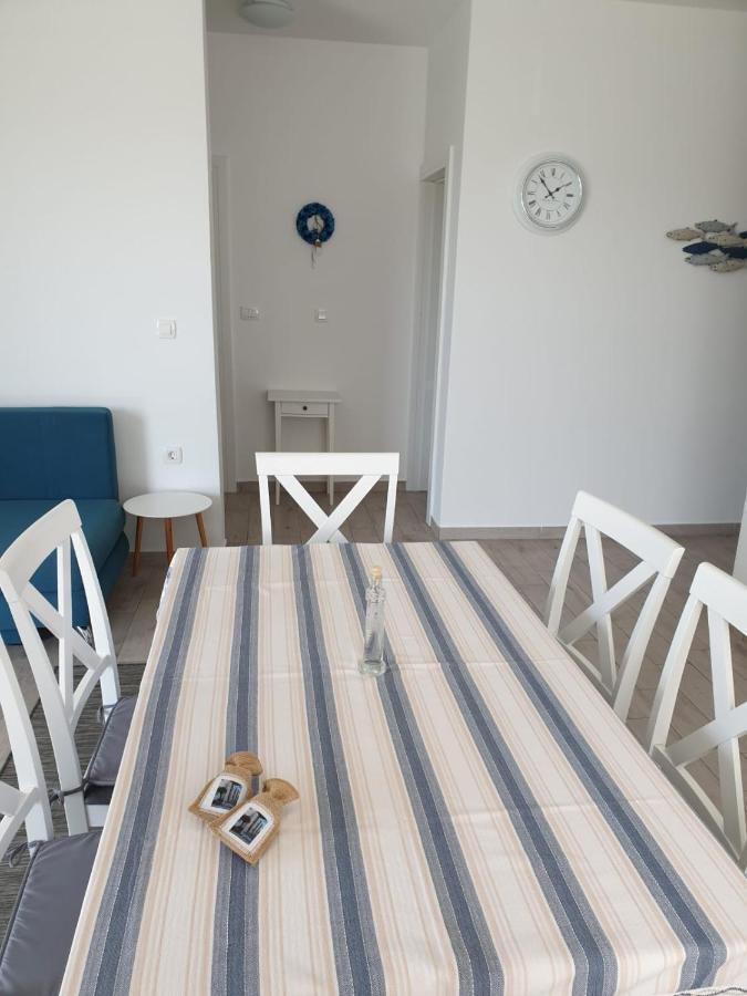 Apartments 4You Vir Kültér fotó